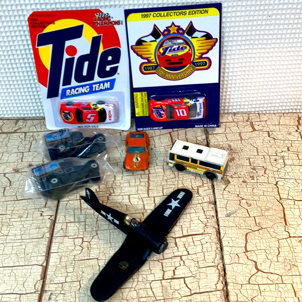 Matchbox collector lot cars & plane